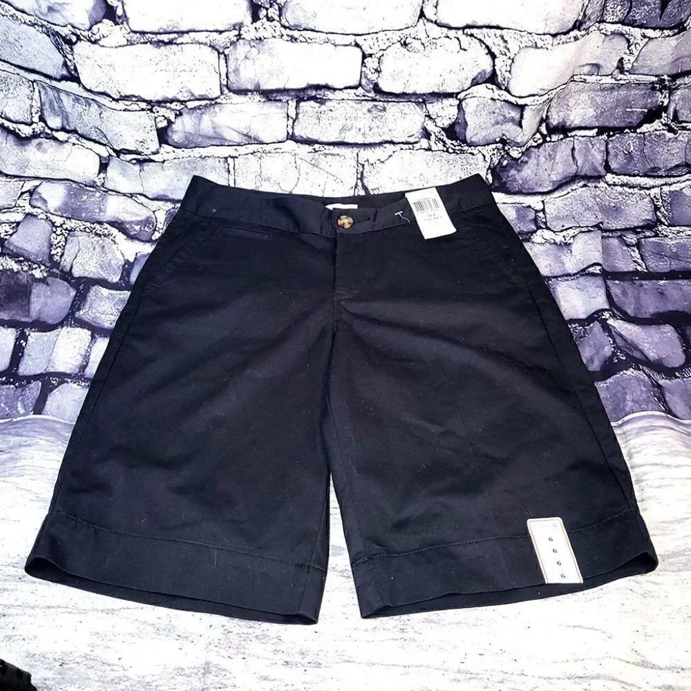 Dockers black walking shorts NWT